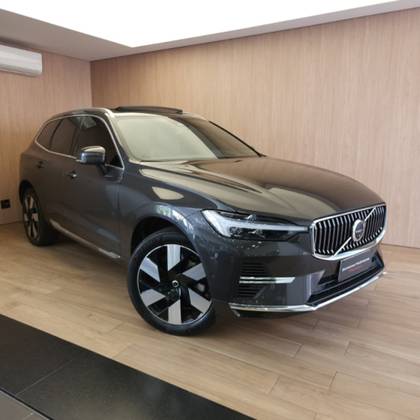 VOLVO XC60 2.0 T8 RECHARGE ULTIMATE AWD GEARTRONIC